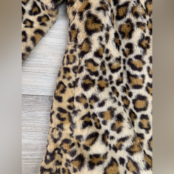 Aakaa Leopard Jacket - Picture 2 of 6